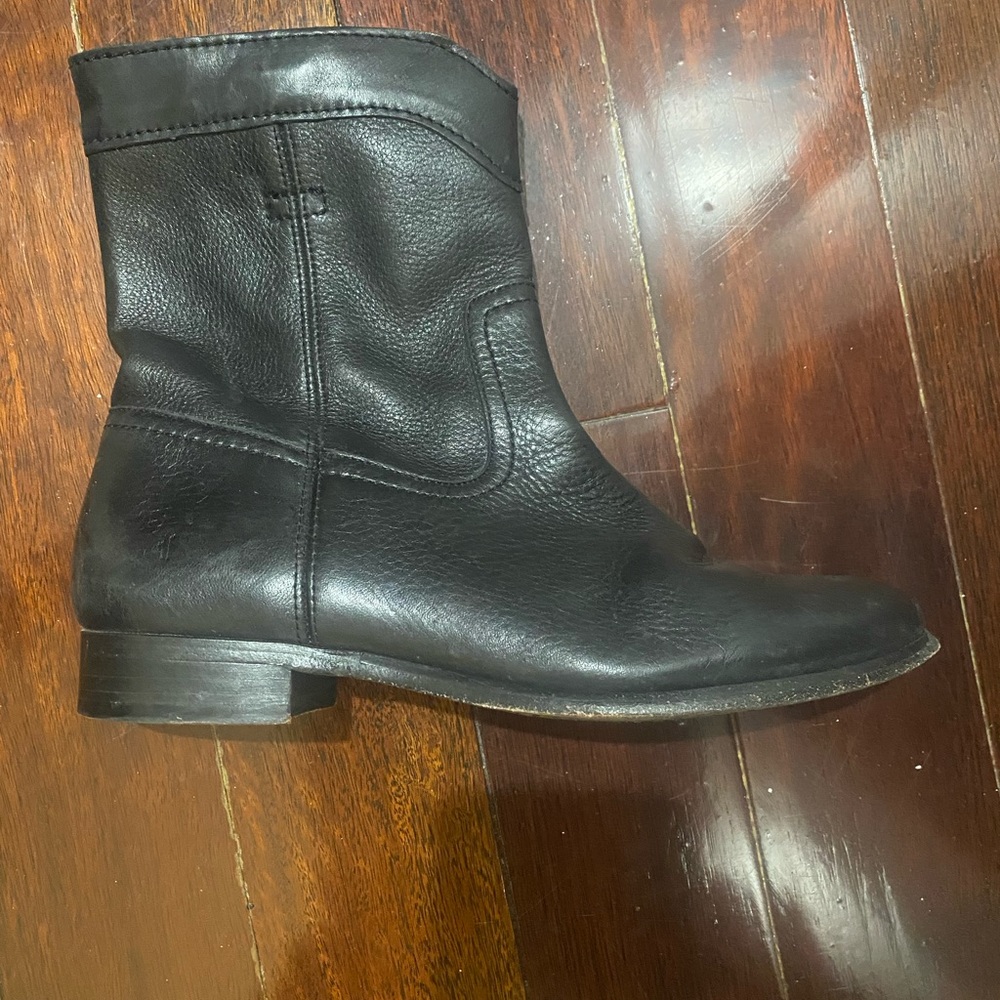 Frye pull on bootie sz 9.5 - Picture 7 of 8